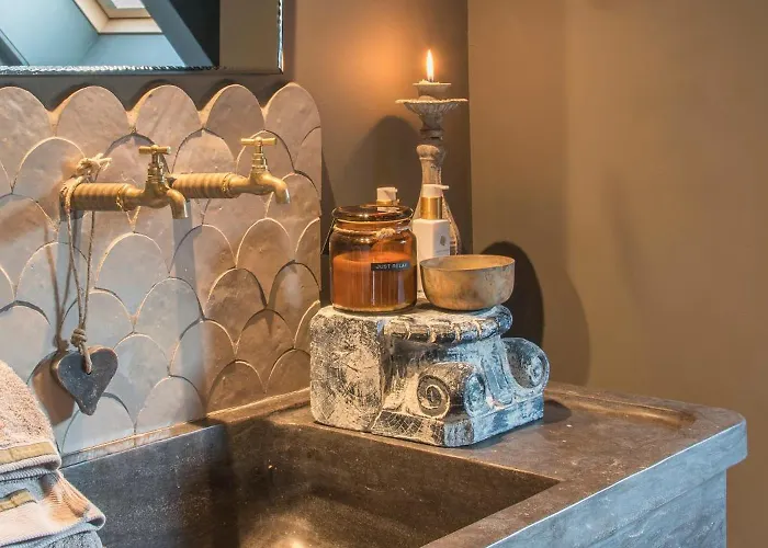 Erve Jonkerhoeve Oda ve Kahvaltı 3*