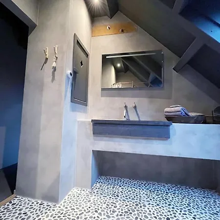 Erve Jonkerhoeve Couette-café 3*